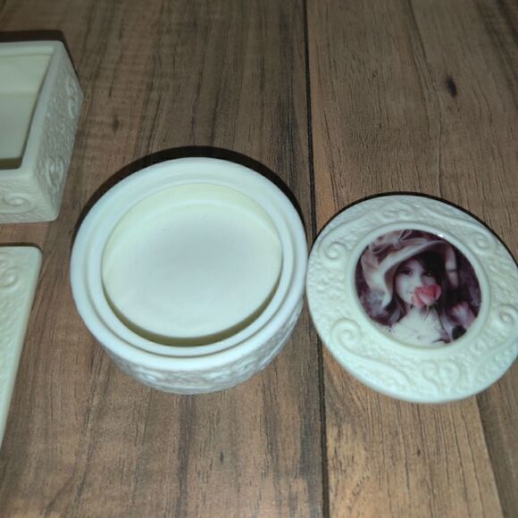 Pretty As A Picture Trinket Box Kim Anderson Set Of 3 Vintage Enesco 1999 - Picture 3 of 7